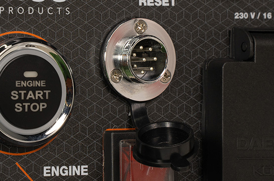 Генератор поддерживает возможность работы с блоком автоматического ввода резерва и оснащен разъемом для подключения системы управления генератором в случае отключения электроэнергии.